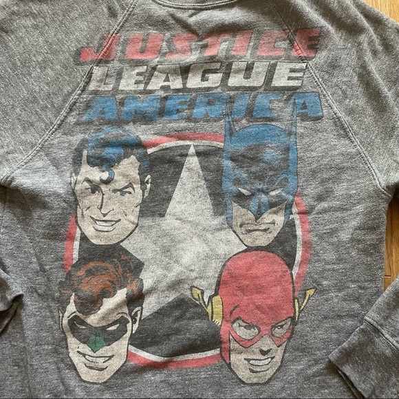 DC Comics Justice League crewneck sweatshirt - Picture 14 of 14